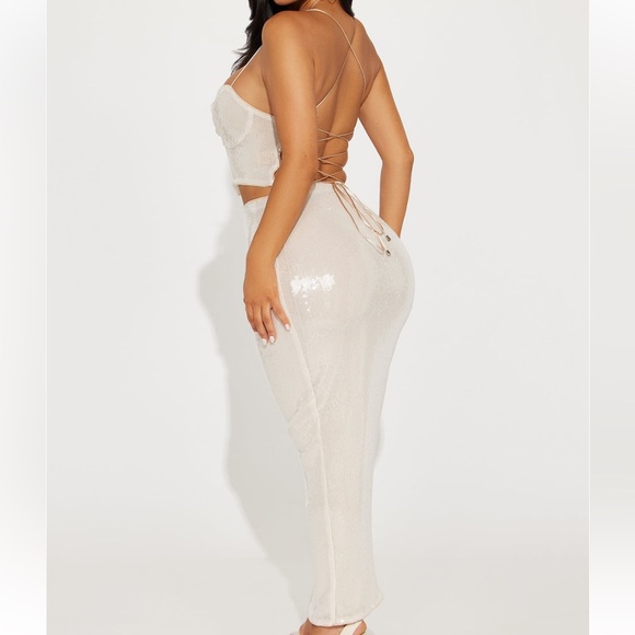 NWTS Fashion Nova In Your Dreams Sequin Skirt Set - Nude Size XS - Picture 3 of 4